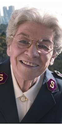 Eva Burrows, Australian Salvation Army General (1986–1993)., dies at age 85